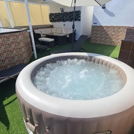 公寓 Sanjuan18 With Hot Tub Spainsunrentals 1155 *