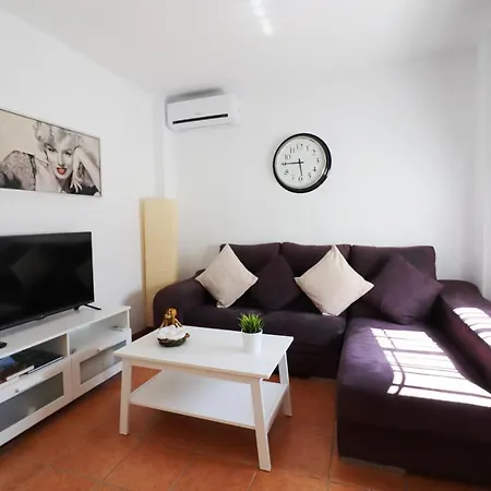 Sanjuan18 With Hot Tub Spainsunrentals 1155 * Nerja