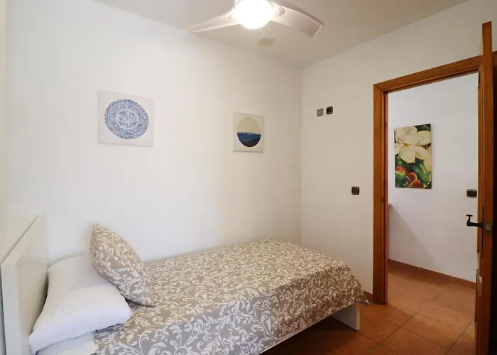Apartment Sanjuan18 With Hot Tub Spainsunrentals 1155 *