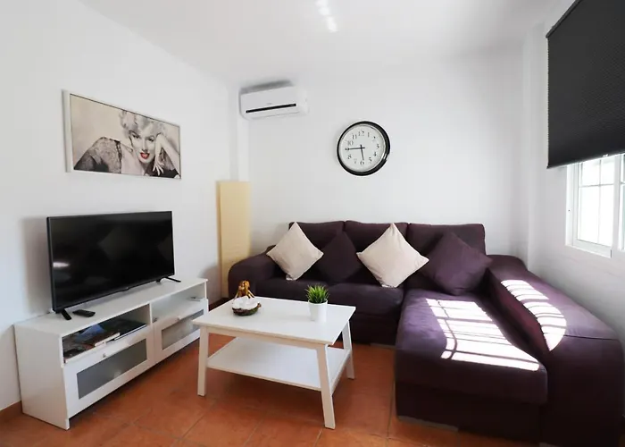 Sanjuan18 With Hot Tub Spainsunrentals 1155 * Nerja